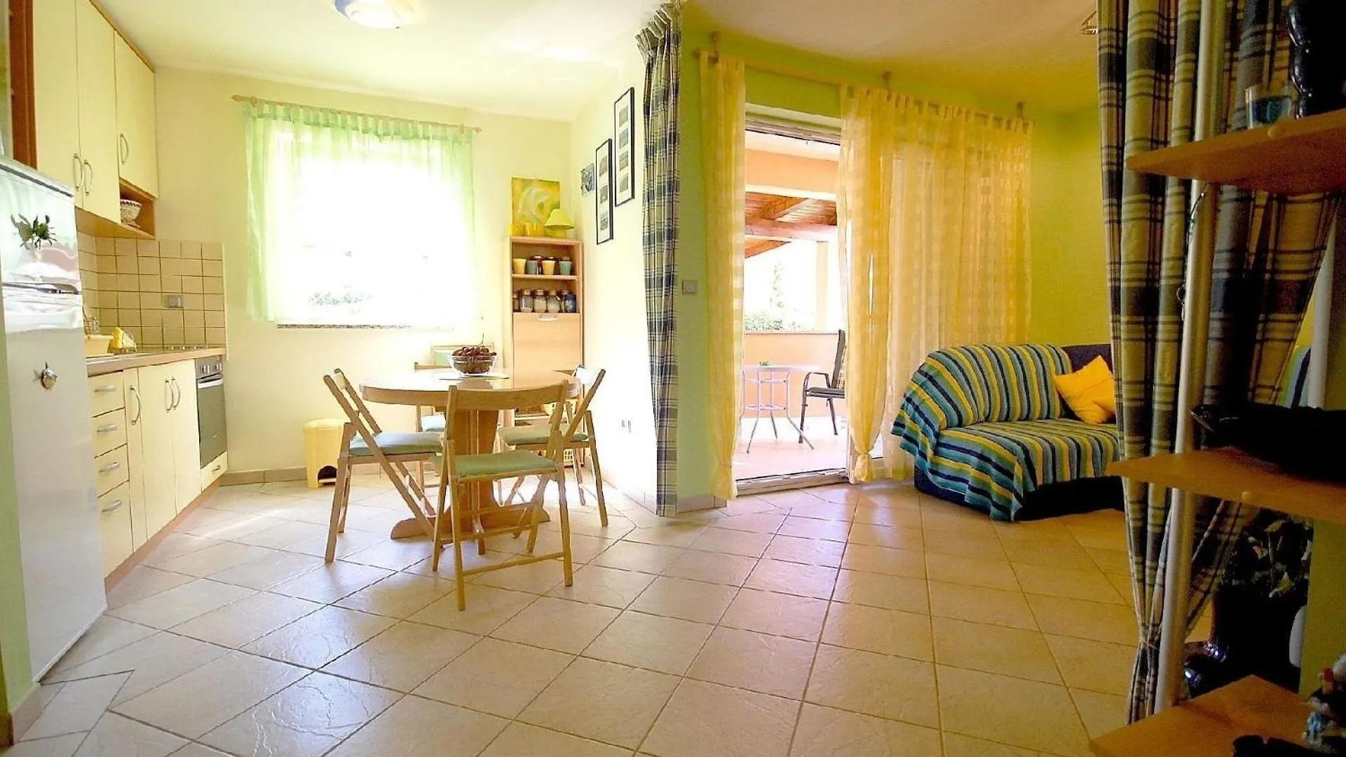 Ferienwohnung Fuer 4 Personen Ca 43 Qm In Radici, Kvarner Bucht Krk Malinska